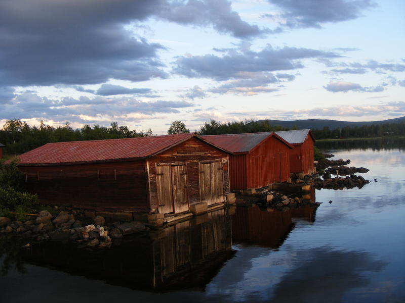 Välplacerade båthus