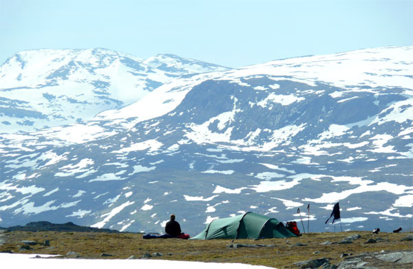 Fjällen sydväst om Tarralouppalstugorna