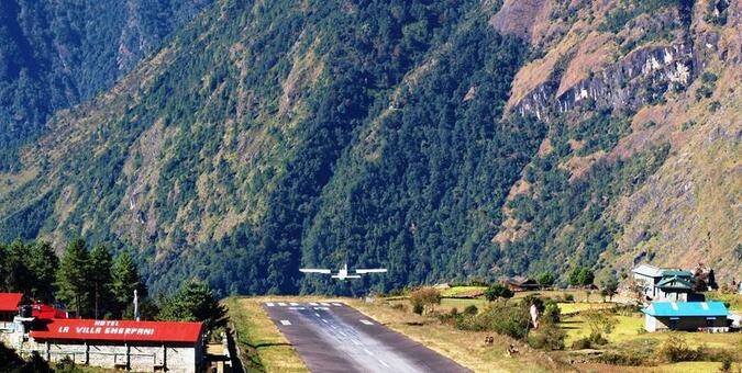 bild 1 Lukla airstrip