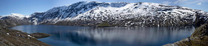 Panorama över Litlverivatnet och Lappfjellet - 2015-06-21 kl. 13:44.