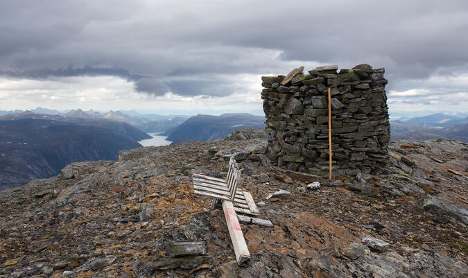 Toppröset på Tjårok (1375) var väl tilltaget.