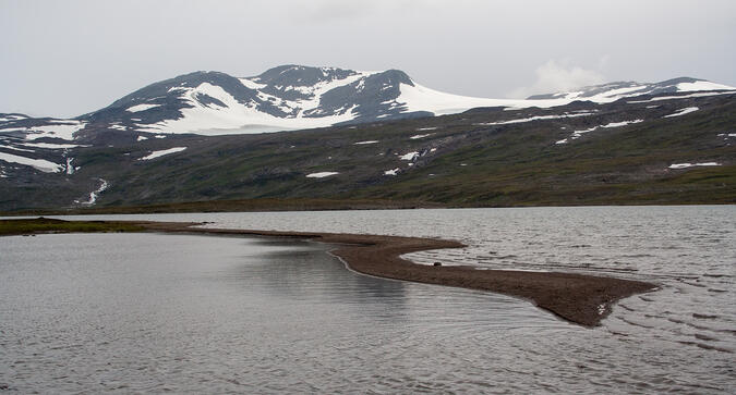 Vy mot Ålmåjtjåhkkå (1663) från lägret dag 10.