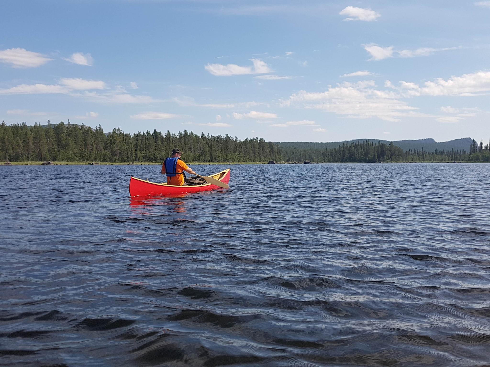 Någon kilometer från Peuraures utlopp.