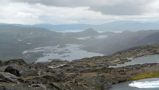 Vy mot SO från 960 m höjd på Boartte.