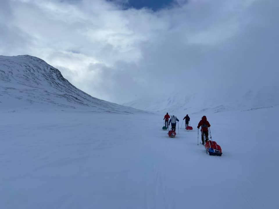 Vi hade medvind i dalen där Kautumälven startar.