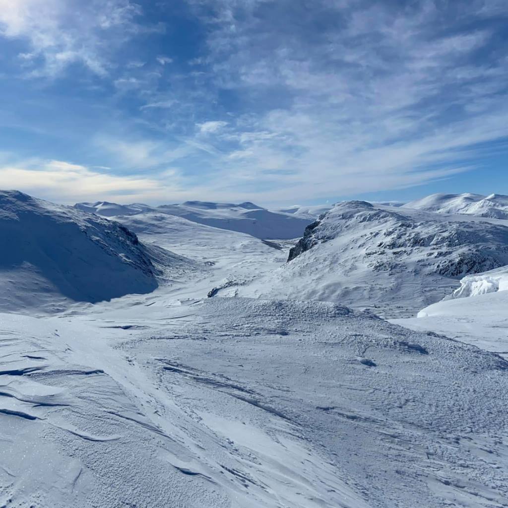 Från toppen av Unna Avrrik