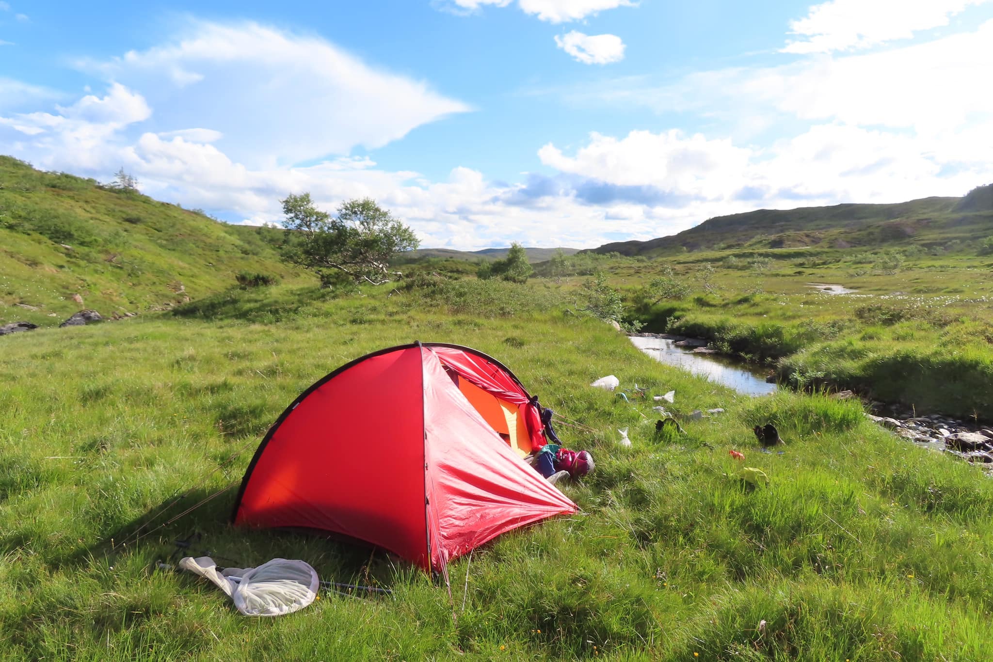 En riktigt fin tältplats 1 augusti i norska Skaekerfjällen.