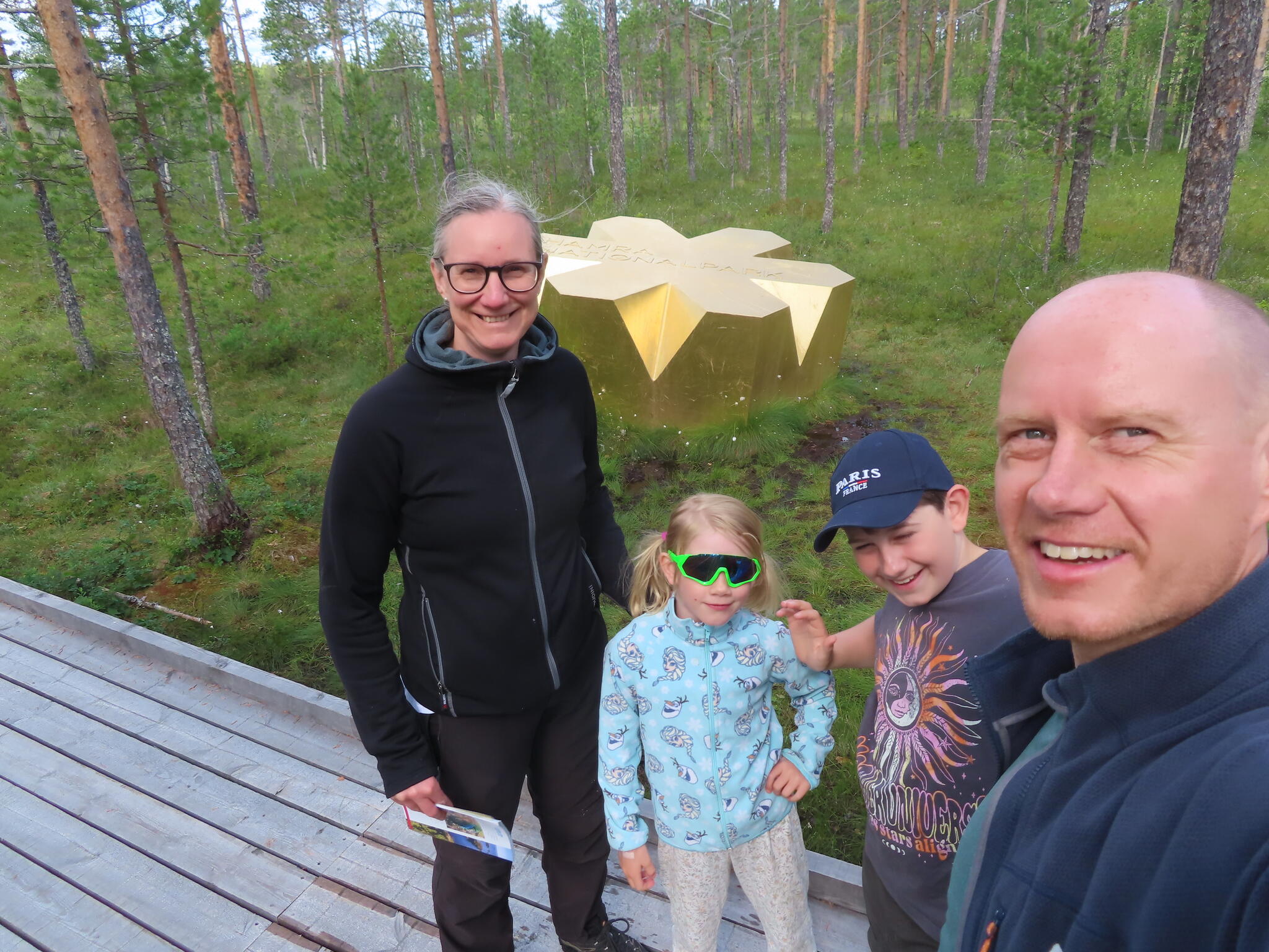 Besök vid guldstjärna, som fotobevis på vårt besök.
