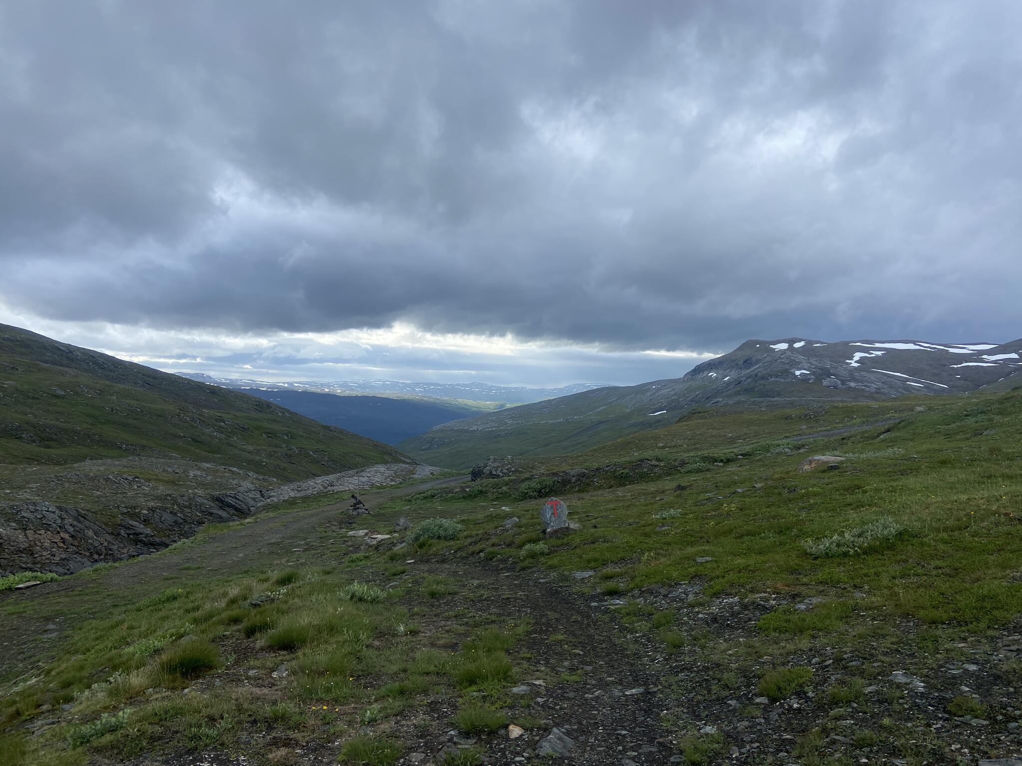 Härifrån var det nerförsbacke till stugan Ny-Sulitjelma. Som oftast kul att återse platser. Här har jag skidat två gånger nerför.