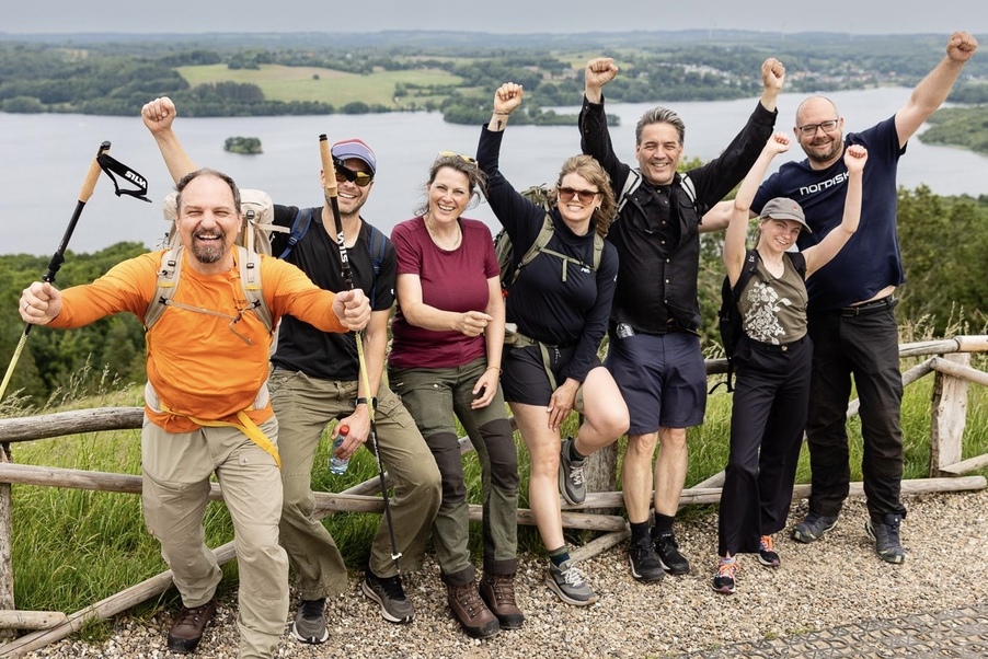 Foto: Piotr En bild på juryn för Scandinavian Outdoor Award inför vår- och sommarsäsongen 2026.