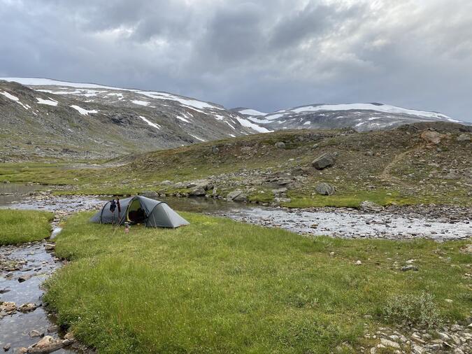 Finfin tältplats en bit söder om Stuor-Kärpel