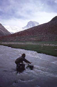 Towards Pik Engels, Tajikistan, 2000.