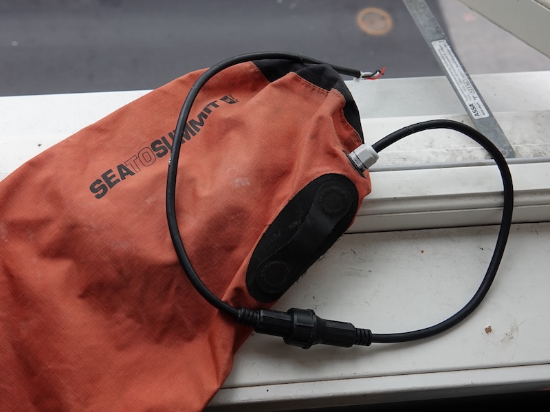 Vattentät batteriförvaring.jpg