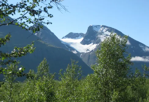 En 60-årig gubbe och hans 58-åriga käring på Ahkka -  går det?