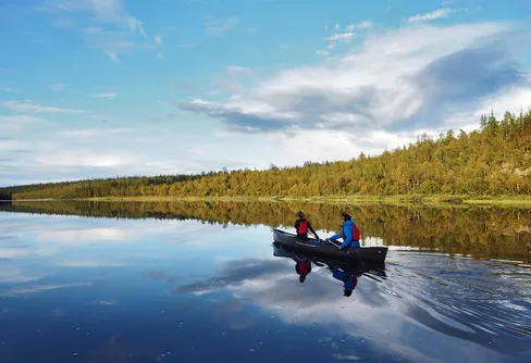 Paddla en av Europas sista fritt flytande älvar