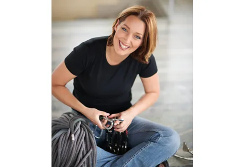 Första svenska kvinna mot Cho Oyu