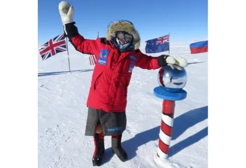Johanna blev snabbaste kvinnan till Sydpolen