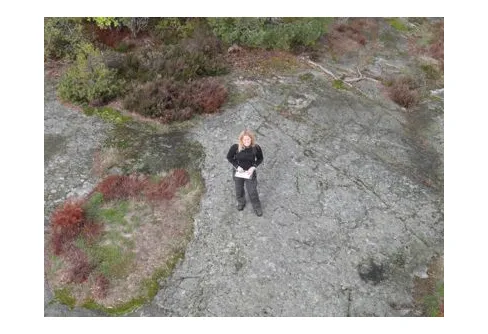 Höga Berg och Branta Klippor