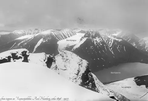 Ähpár 1902 och 2024.