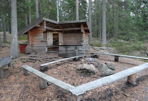 Vindskydd runt Karlskoga