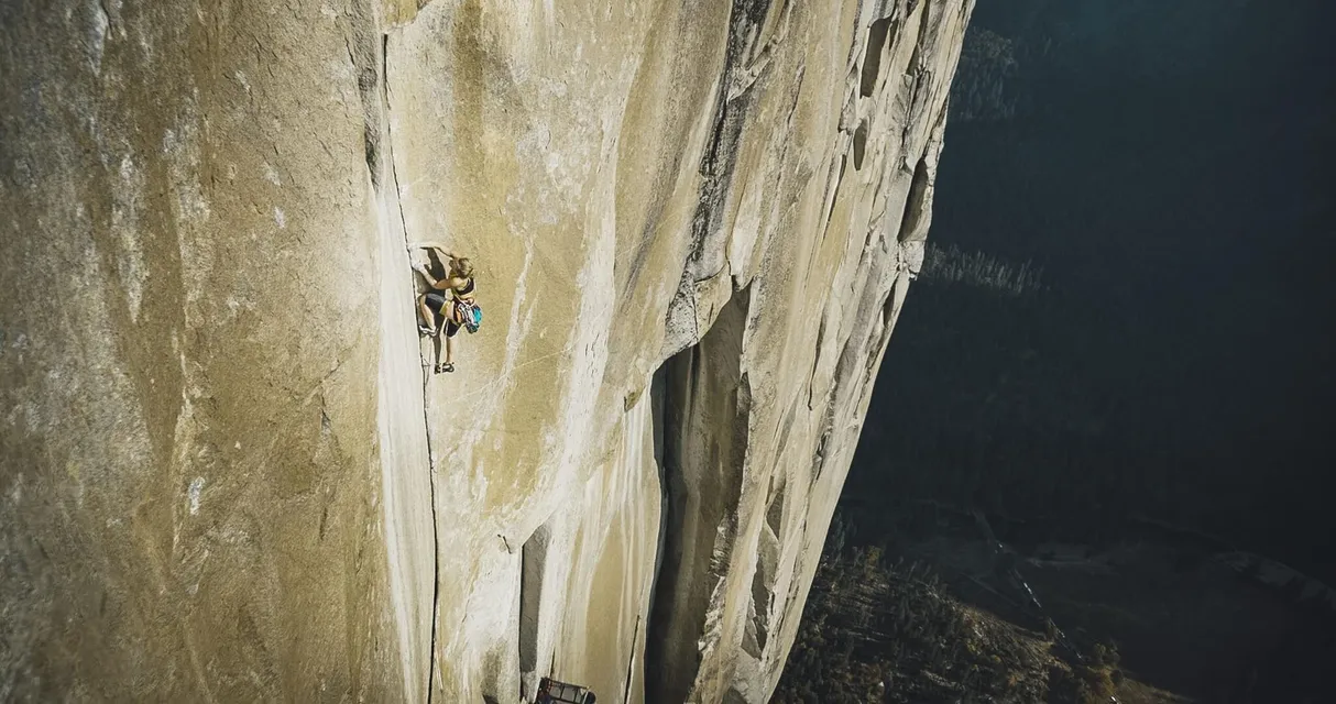 ”Girl climber”: Ny, nervkittlande film om friklättring i Yosemite