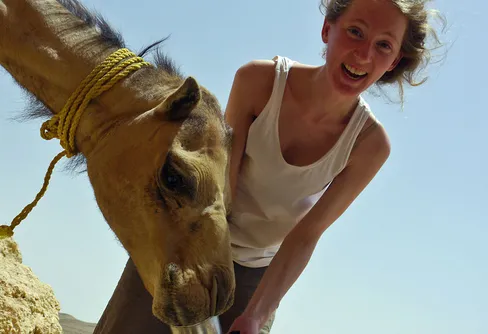 Kan kvinnliga äventyrare rädda oss från undergång?