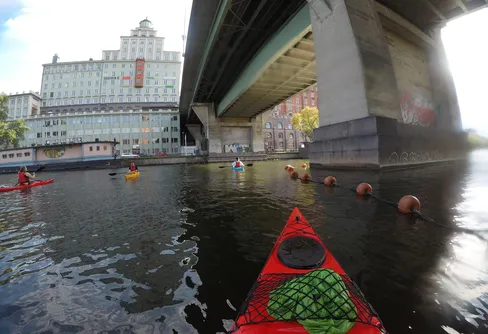 Stockholm- från kaj & kajak