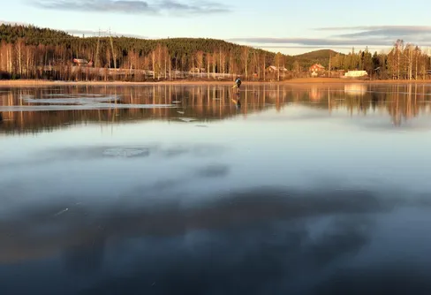 Skridskotur i soluppgång