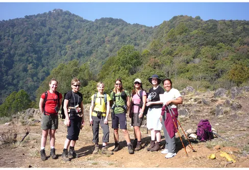 SWET 2010 - 13/3: vandring Nagarjun Hill