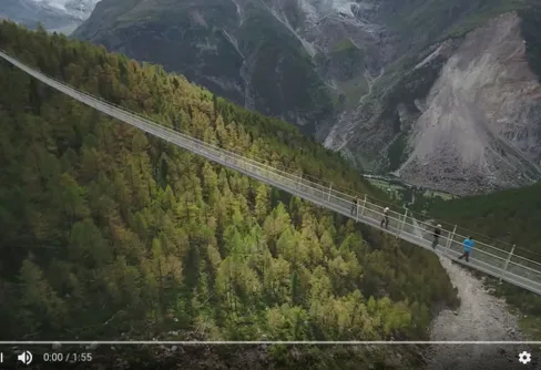 Luftig vandring på världens längsta gångbro