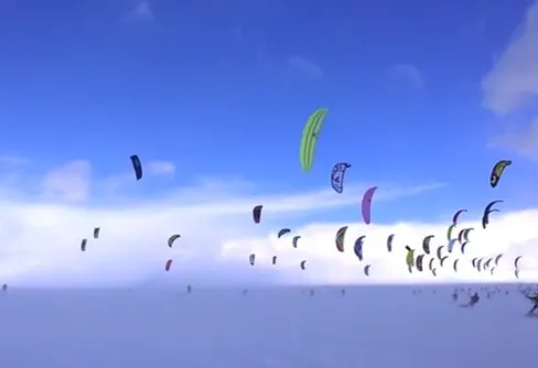 Silvermedalj till Team Sweden i VM i snowkite!