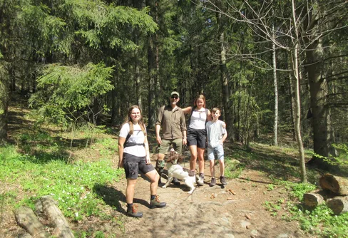 Vandring Nässeldalsrundan, Bogesundslandet med barnen, hundarna och mannen