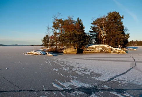 Långfärdsskridskotur på Barken