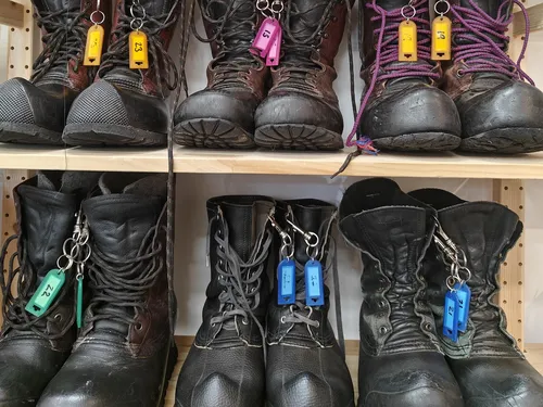 ”Att få tillverka Jörnkängan är en gåva”