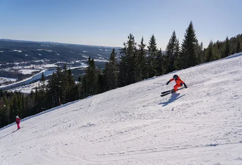 Gott om snö i skidbackarna inför påsken