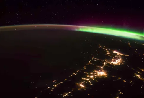 Midnattssol och norrsken