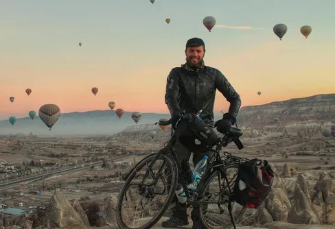 Cyklar 1300 mil genom USA