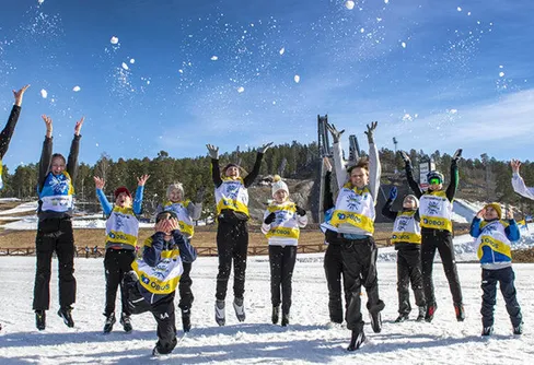 Fira World Snow Day på söndag!