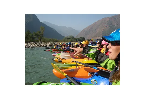 Paddlar för ett jämlikt Nepal