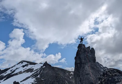 377 toppar. 2000 meter. Ett år. Och ett hjärta fullt av upptäckarlust och vilja.