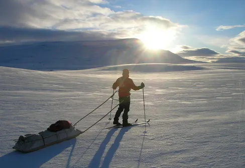 Tre veckor med skidor och pulka