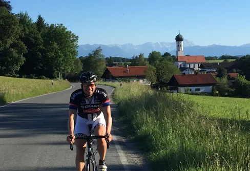 Långdistanscyklist ska slå världsrekord genom Europa och Asien