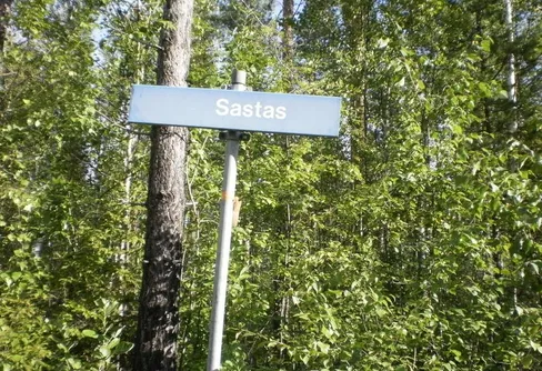 skogsbilpromenad och fiske