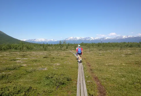 Tälttur i Lappland med barn
