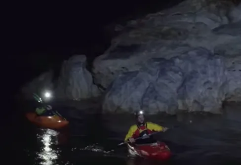 Paddling i Mexikanska grottor