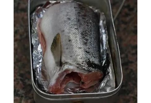 Rökt fisk i Trangialåda