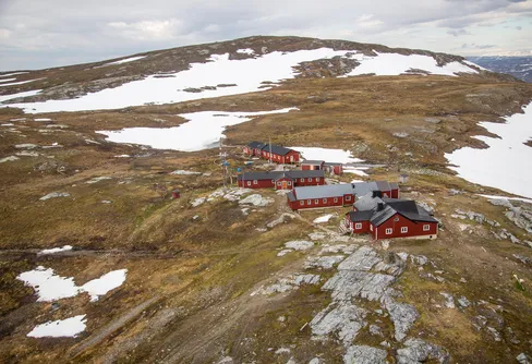 STF stänger fjällstuga och restauranger i Jämtland
