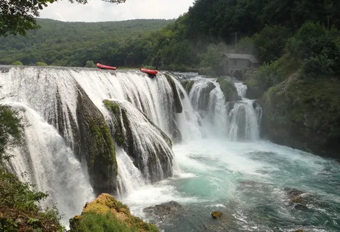 Att äventyra med livet som insats!