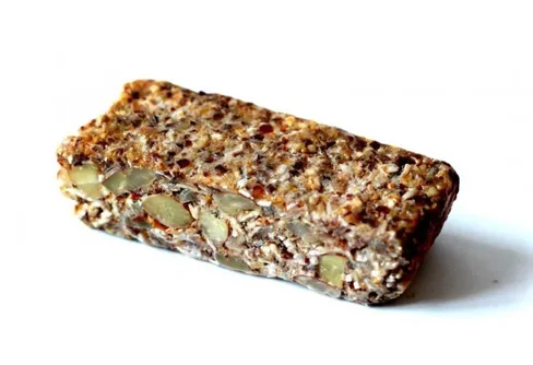 Bakad energikaka med yoghurt & aprikos