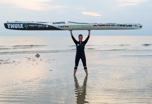 Freya Hoffmeister tilldelas European Adventurer of the Year 2015